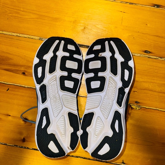 New Hoka Bondi 7 Athletic Sneakers - Picture 5 of 5